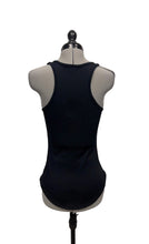 Load image into Gallery viewer, Women’s Under Armour Sleeveless Top, Medium
