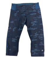 Load image into Gallery viewer, Women’s Lululemon Leggings, Size 6
