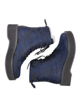 Load image into Gallery viewer, Women’s Kendall &amp; Kylie Boots, US 9
