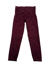 Load image into Gallery viewer, Women’s Spanx Capri Leggings, Medium
