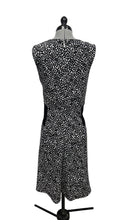 Load image into Gallery viewer, Women’s Michael Kors Sleeveless Dress, XLarge
