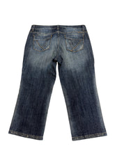 Load image into Gallery viewer, Women’s DKNY Capris, 12

