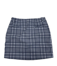 Load image into Gallery viewer, Women’s Nike Golf Skort, 6
