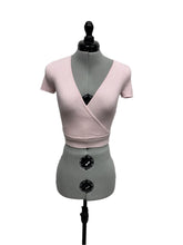 Load image into Gallery viewer, Women’s Wilfred Short Sleeve Top, Extra Small
