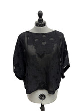 Load image into Gallery viewer, Women’s Wilfred Short Sleeve Blouse, Medium
