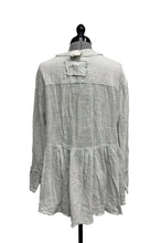 Load image into Gallery viewer, Women’s We The Free Long Sleeve Top, Medium
