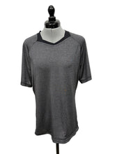 Load image into Gallery viewer, Men’s Lululemon Short Sleeve Top, Medium
