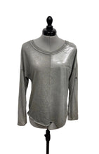 Load image into Gallery viewer, Women’s Venti6 Long Sleeve Top, Small
