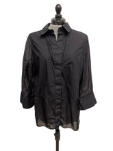 Load image into Gallery viewer, Women’s In Wear Long Sleeve Top, Size 8
