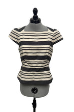 Load image into Gallery viewer, Women’s Hobbs Sleeveless Blouse, 6
