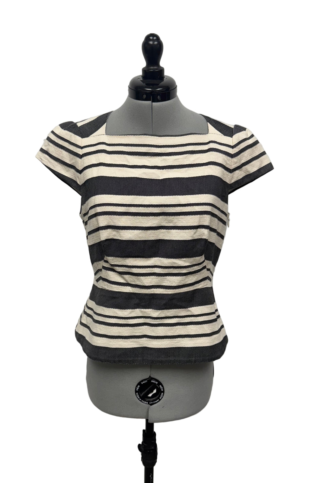 Women’s Hobbs Sleeveless Blouse, 6