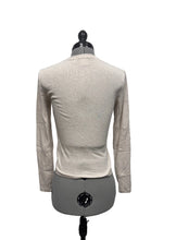 Load image into Gallery viewer, Women’s TNA Long Sleeve Top, 4

