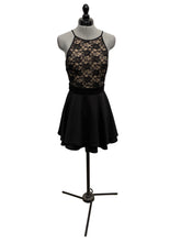 Load image into Gallery viewer, Women’s Emerald Sundae Sleeveless Dress, Size 5

