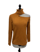 Load image into Gallery viewer, Women’s L’Agence Long Sleeve Sweater, Medium
