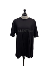 Load image into Gallery viewer, Men’s Essentials  Short Sleeve Top, XL
