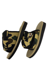 Load image into Gallery viewer, Women’s A BATHING APE x Suicoke Sandals, 36
