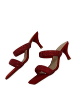 Load image into Gallery viewer, Women’s Vince Camuto Sandals, 10
