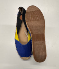 Load image into Gallery viewer, Women’s Sperry Laofers Shoes, 6.5
