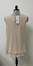 Load image into Gallery viewer, Women’s Frank Lyman Sleeveless Blouse, Size 6
