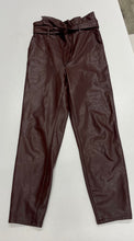 Load image into Gallery viewer, Women’s Abercrombie &amp; Fitch Pants, Small
