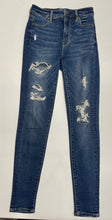 Load image into Gallery viewer, Women’s American Eagle Jeans, Size 0
