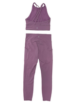 Load image into Gallery viewer, Women’s Lululemon Sports Bra &amp; Leggings, 6
