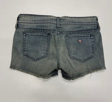 Load image into Gallery viewer, Women’s Guess Short, Size 8 (29)
