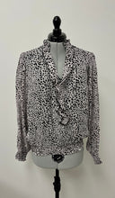 Load image into Gallery viewer, Women’s Esqualo Long Sleeve Blouse, Size 8
