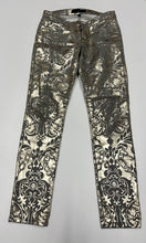 Load image into Gallery viewer, Women’s Juicy Couture Jeans, Size 2 (26)
