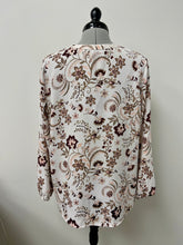 Load image into Gallery viewer, Women&#39;s Lord + Taylor Petite Long Sleeve Blouse, Medium
