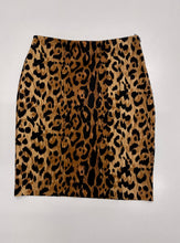 Load image into Gallery viewer, Women’s The Limited Skirt, Size 10
