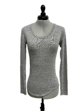 Load image into Gallery viewer, Women’s Wilfred Free Long Sleeve Top, Extra Small
