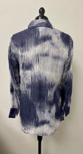 Load image into Gallery viewer, Women’s Cold Water Long Sleeve Blouse, Medium (10-12)
