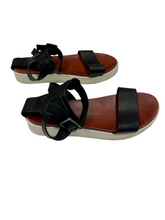 Load image into Gallery viewer, Women’s MIA Sandals, Size 8
