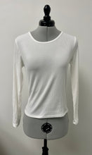 Load image into Gallery viewer, Women’s Olivia Rae Long Sleeve Top, Small
