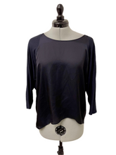 Load image into Gallery viewer, Women’s Michael Kors Long Sleeve Top, Extra Small
