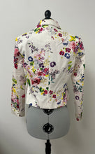 Load image into Gallery viewer, Women’s Mario Serrani Long Sleeve Blazer, Size 4
