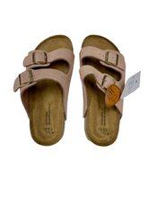 Load image into Gallery viewer, Women’s Time and Tru Sandals, Size 9
