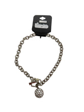 Load image into Gallery viewer, Guess Necklace
