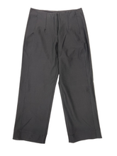 Load image into Gallery viewer, Women’s Lululemon Pants, 8
