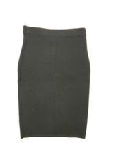 Load image into Gallery viewer, Women’s Rachel Roy Skirt, Small
