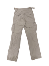 Load image into Gallery viewer, Women’s Bershka cargo pants, 00

