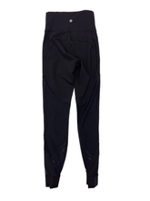Load image into Gallery viewer, Women’s Lululemon Leggings, 4
