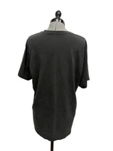 Load image into Gallery viewer, Men’s Levi’s Short Sleeve Top, Medium
