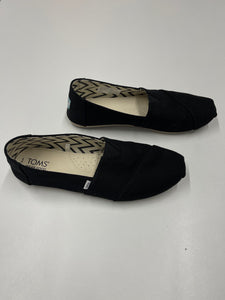 Women’s Toms Flats, Size 10