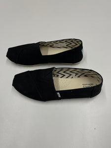 Women’s Toms Flats, Size 10