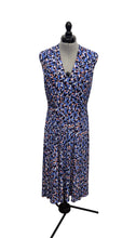 Load image into Gallery viewer, Women’s Vince Camuto Sleeveless Dress, Size 14
