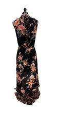 Load image into Gallery viewer, Women’s White House Black Market Sleeveless Dress, 6
